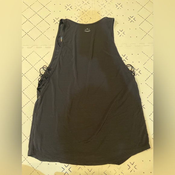 Beyond Yoga, Black Crossed My Mind Tank Activewear‎ Top Small - Picture 8 of 9